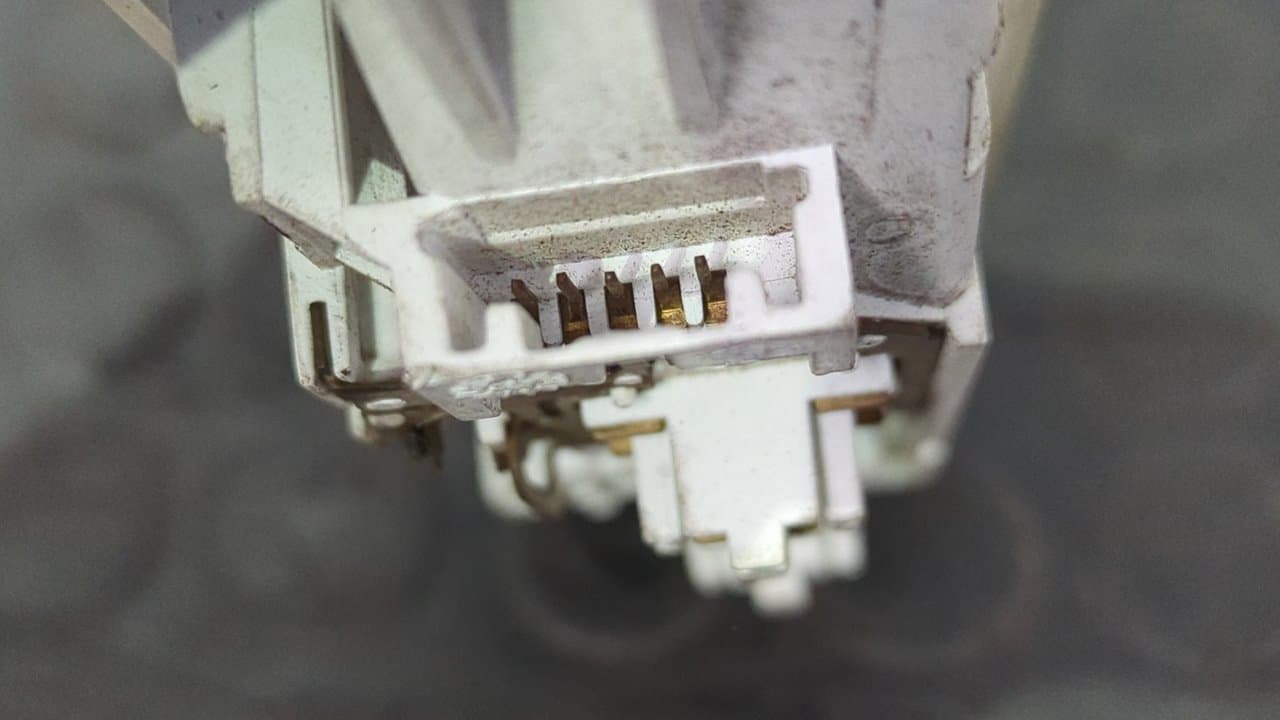 Recambio de LUZ INTERIOR para RENAULT KANGOO Furgón Professional K9KA8 referencia OEM IAM 8200439421 - BLANCO 4