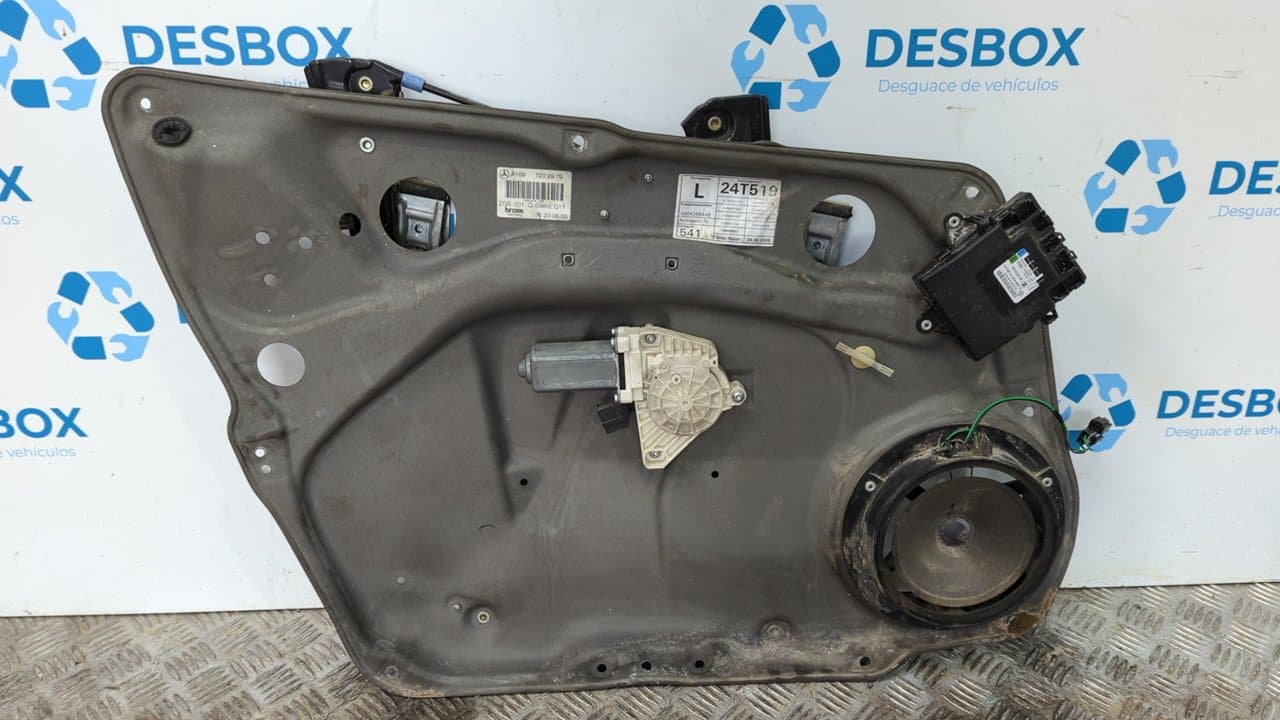 Recambio de ELEVALUNAS DELANTERO IZQUIERDO para MERCEDES-BENZ CLASE A (W169) A 170  A-Edition M266940 referencia OEM IAM A1697202979 - NEGRO