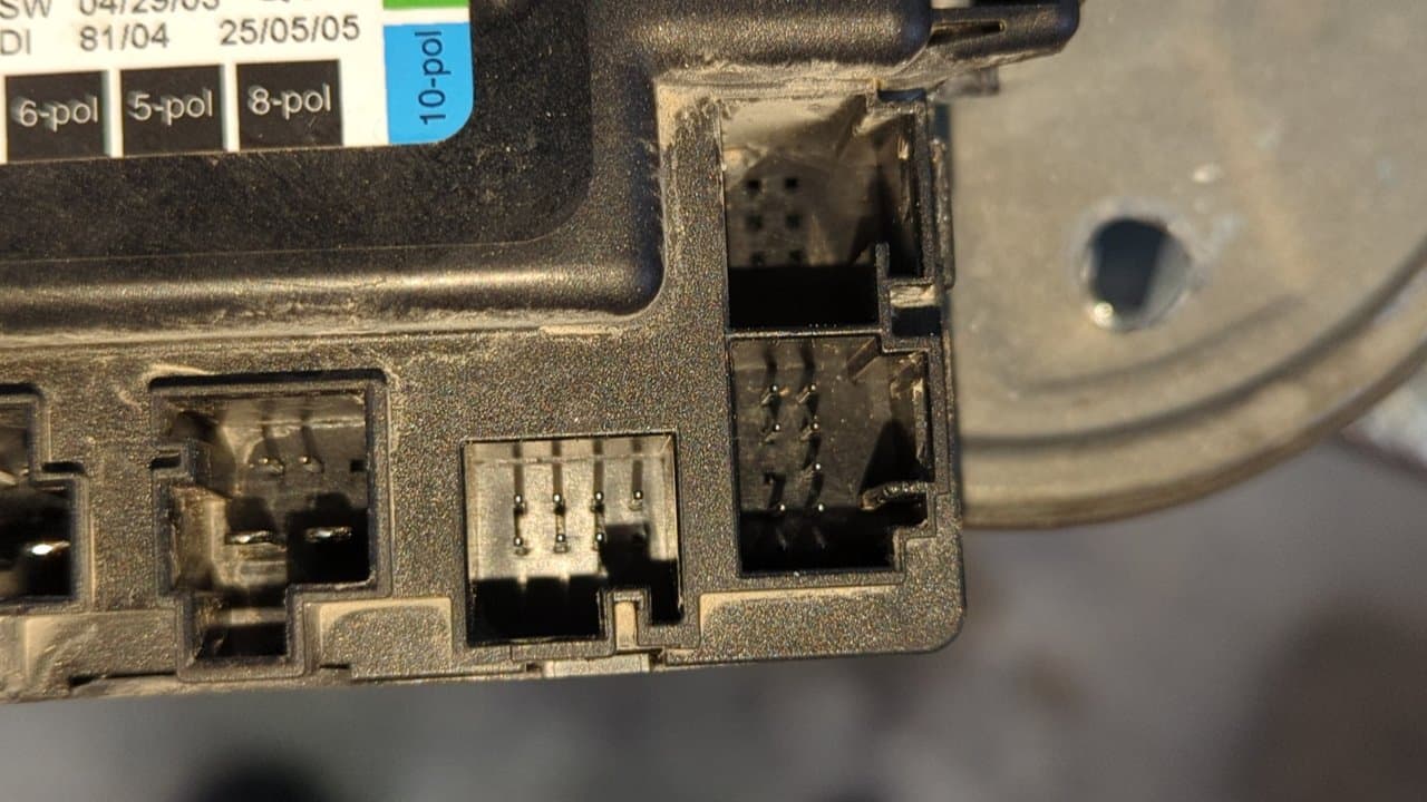 Recambio de ELEVALUNAS DELANTERO IZQUIERDO para MERCEDES-BENZ CLASE A (W169) A 170  A-Edition M266940 referencia OEM IAM A1697202979 - NEGRO 8