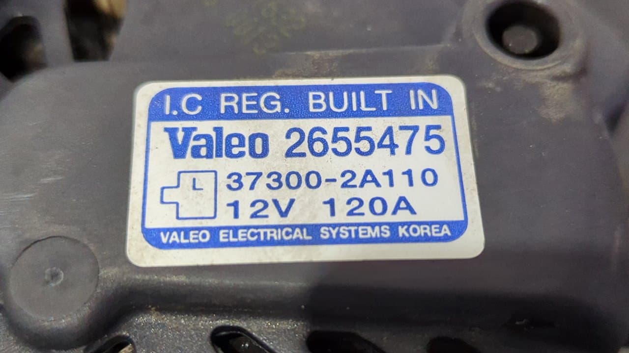 Recambio de ALTERNADOR para KIA CERATO 1.5 LX CRDi Berlina (4-ptas.) D4FB referencia OEM IAM 373002A110 - NEGRO 4