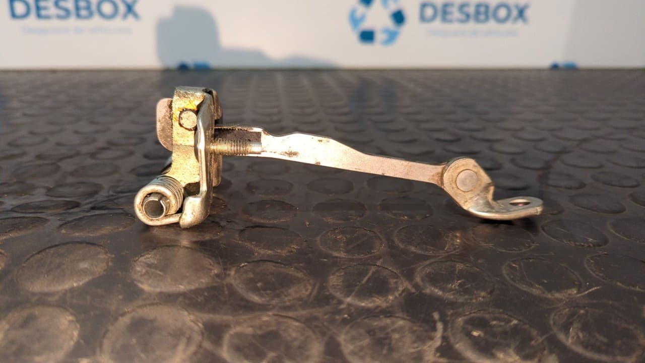 Recambio de RETENEDOR PUERTA DERECHA para RENAULT KANGOO Authentique K9K800 referencia OEM IAM 08607R - BLANCO 5