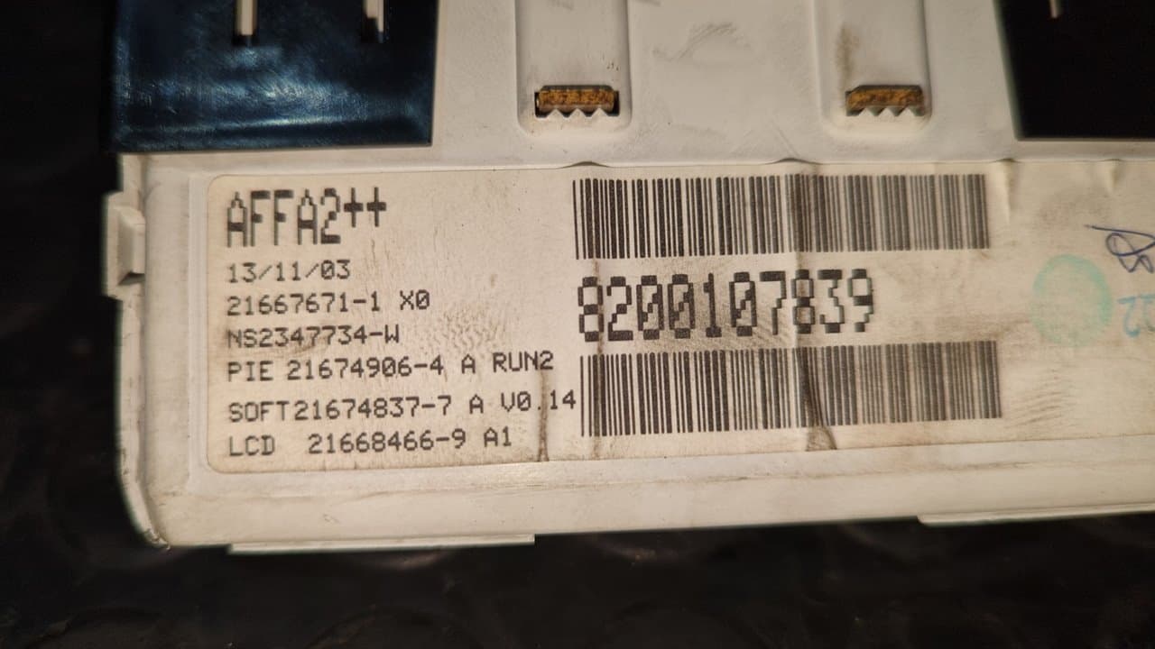 Recambio de PANTALLA MULTIFUNCION para RENAULT MEGANE II BERLINA 3P Confort Authentique K4M760 referencia OEM IAM 8200107839 - AZUL 3