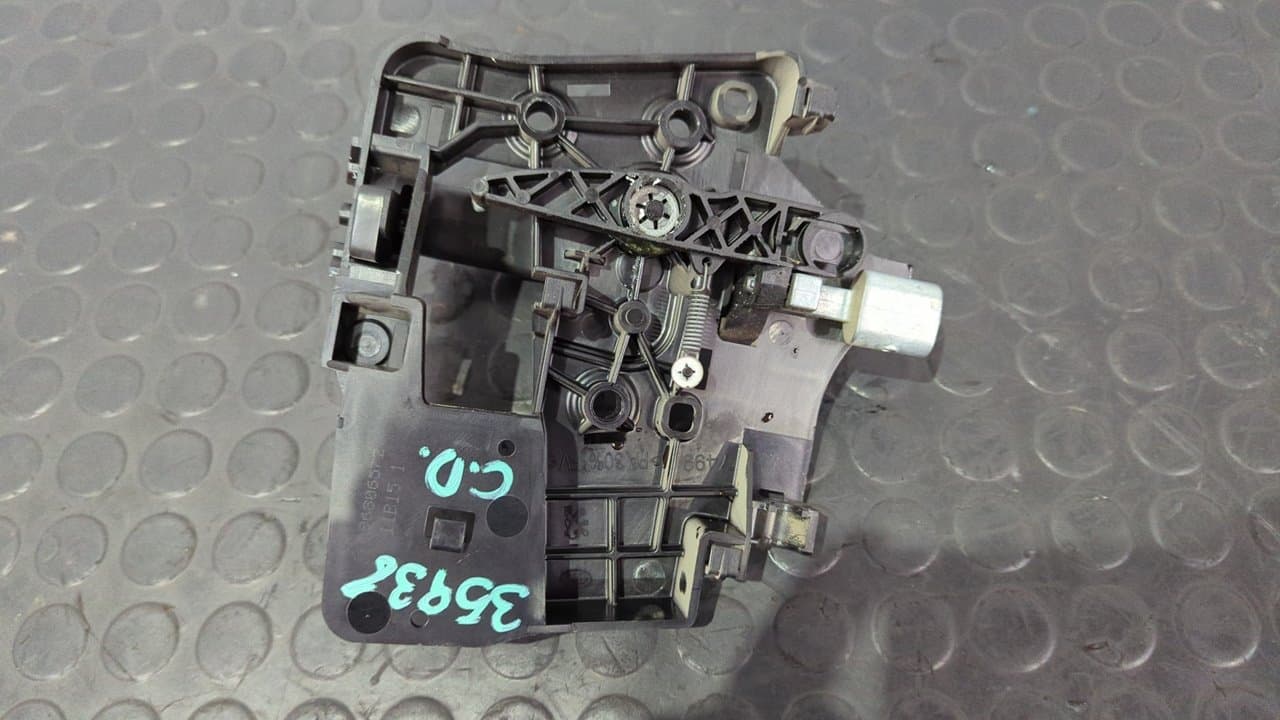 Recambio de MANETA INTERIOR LATERAL DERECHA para FIAT SCUDO FURGÓN (272) 10 Comfort L1H1 120 Multijet RH02 referencia OEM IAM 96806572 - BLANCO 3