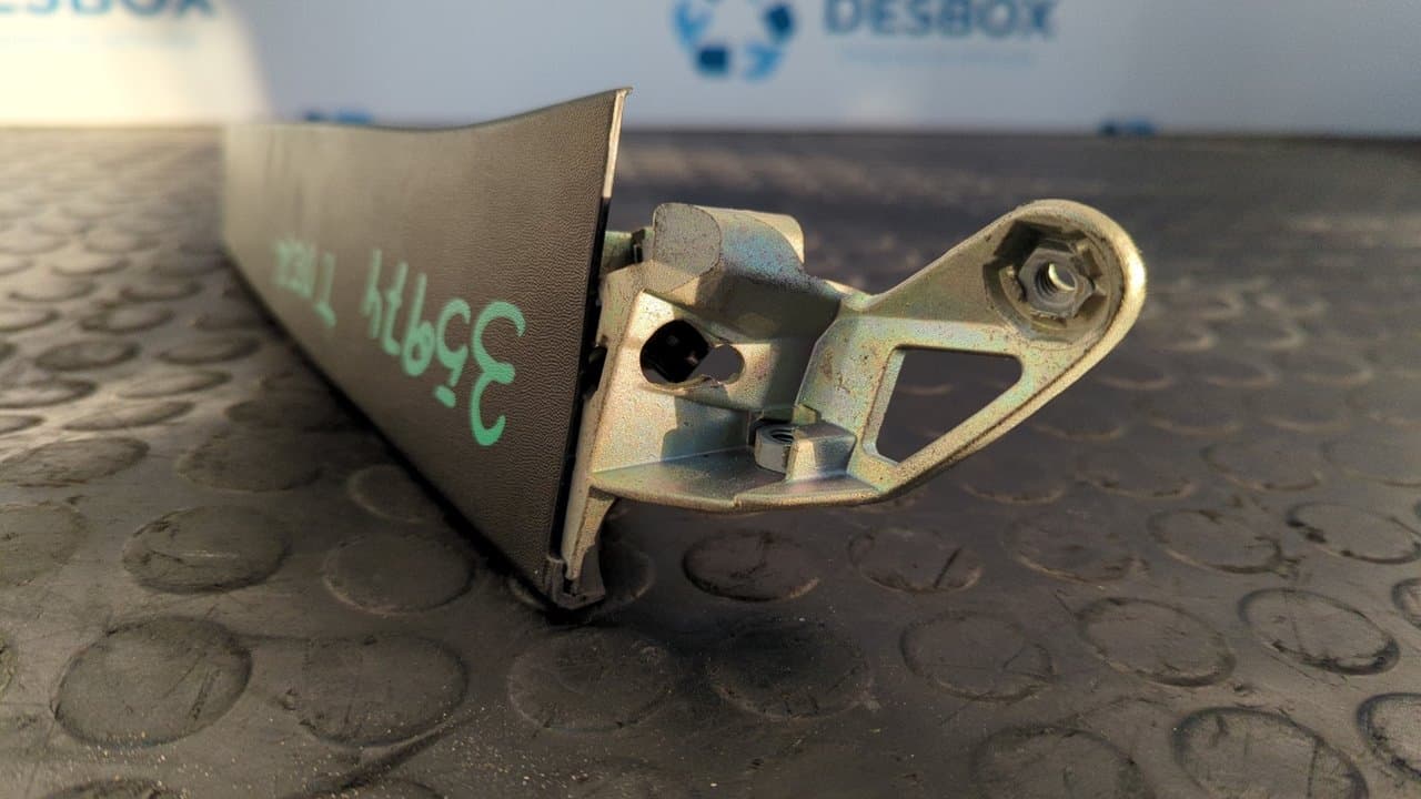 Recambio de MANETA TRASERA DERECHA para SEAT LEON (1P1) Reference CAYC referencia OEM IAM 1P0839206 - BLANCO 2