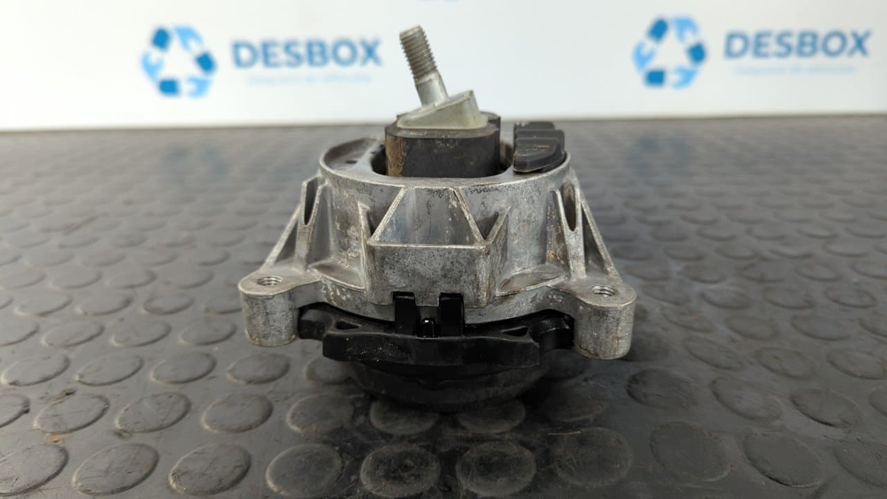 Recambio de SOPORTE MOTOR para BMW SERIE 4 COUPE (F32) 420d N47D20C referencia OEM IAM 678765805 - GRIS 5