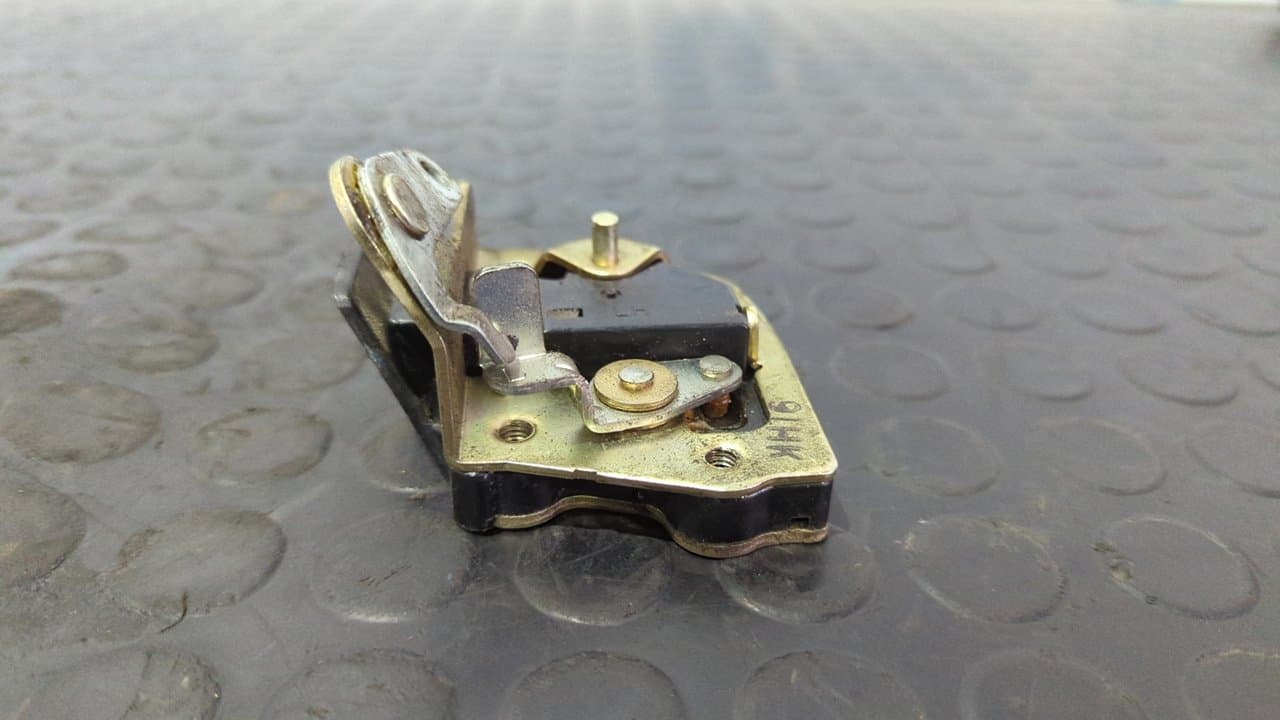 Recambio de CERRADURA CORREDERA IZQUIERDA para KIA CARNIVAL 2.9 Turbodiesel CAT J3 - AZUL 4
