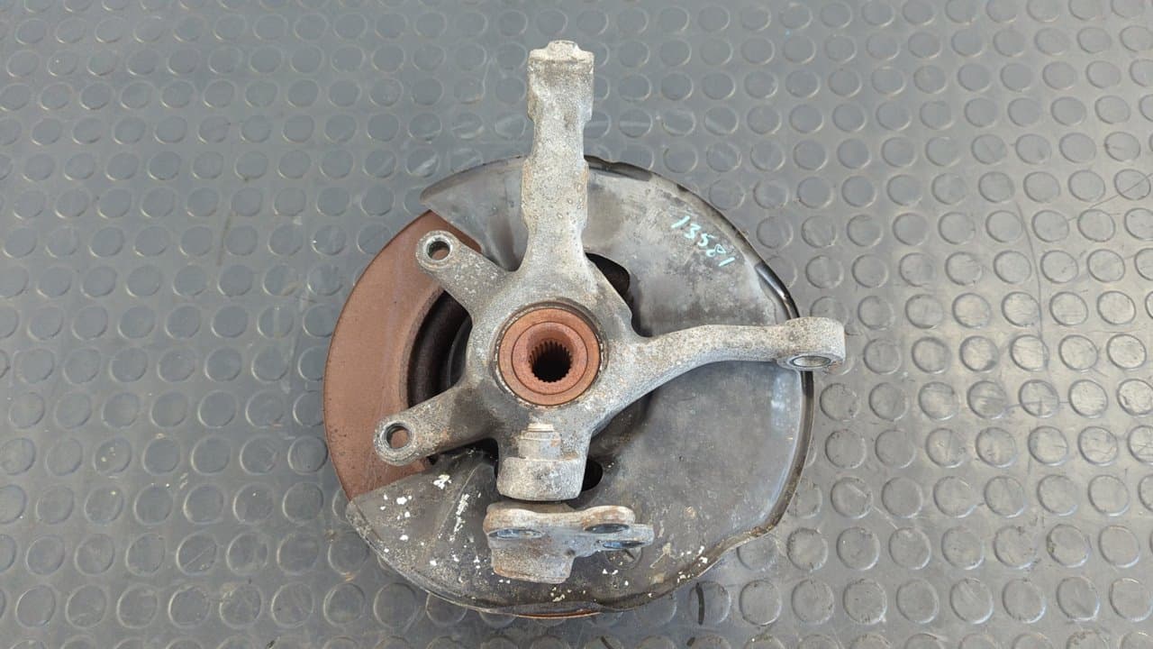 Recambio de MANGUETA DELANTERA IZQUIERDA para MERCEDES-BENZ VANEO (W414) FURGONETA COMPACTA CDI (414.700) OM668914 referencia OEM IAM 4143300220  - AZUL