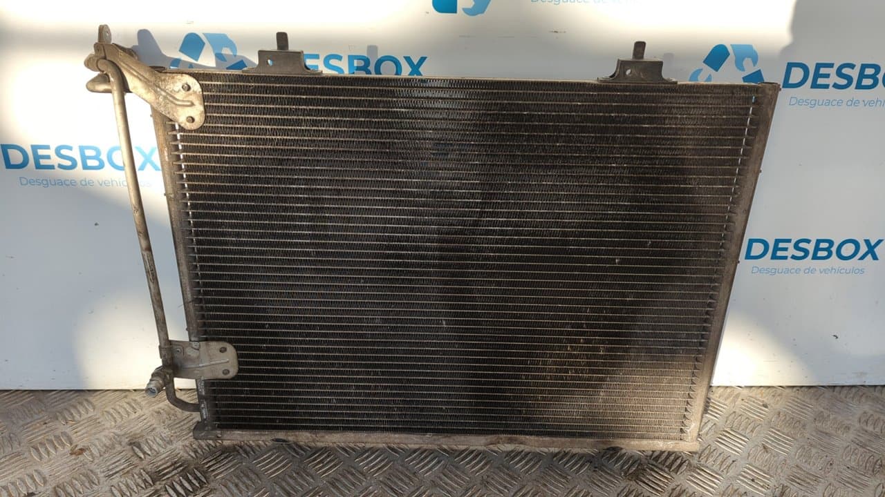 Recambio de CONDENSADOR / RADIADOR  AIRE ACONDICIONADO para MERCEDES-BENZ CLASE CLK (W208) COUPE 2.0 16V CAT M111945 referencia OEM IAM   - GRIS 3