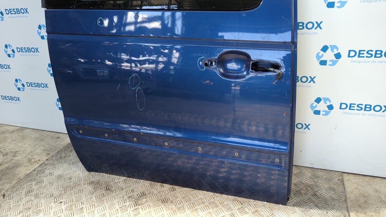 Recambio de PUERTA LATERAL CORREDERA DERECHA para MERCEDES-BENZ VANEO (W414) FURGONETA COMPACTA CDI (414.700) OM668914 referencia OEM IAM   - AZUL 6