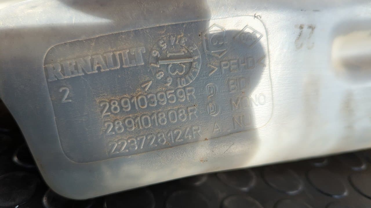 Recambio de DEPOSITO LIMPIA para DACIA DOKKER Ambiance K9K 626 referencia OEM IAM 289103959R - BLANCO 6