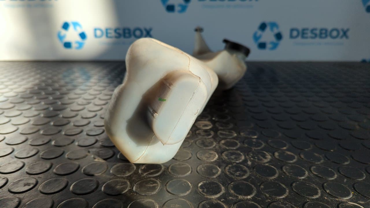 Recambio de DEPOSITO LIMPIA para DACIA DOKKER Ambiance K9K 626 referencia OEM IAM 289103959R - BLANCO 5