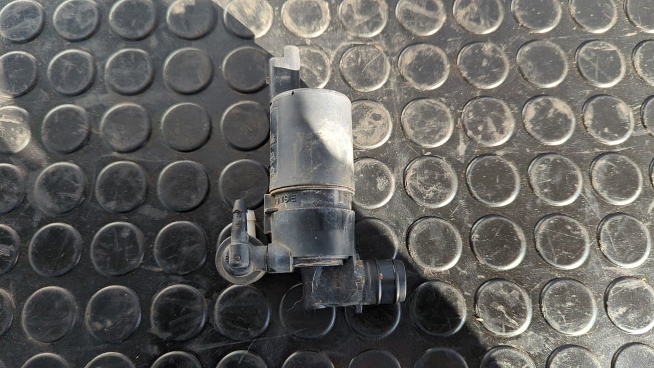 Recambio de BOMBA LIMPIA para DACIA DOKKER Ambiance K9K 626 referencia OEM IAM 286203634R - BLANCO 2