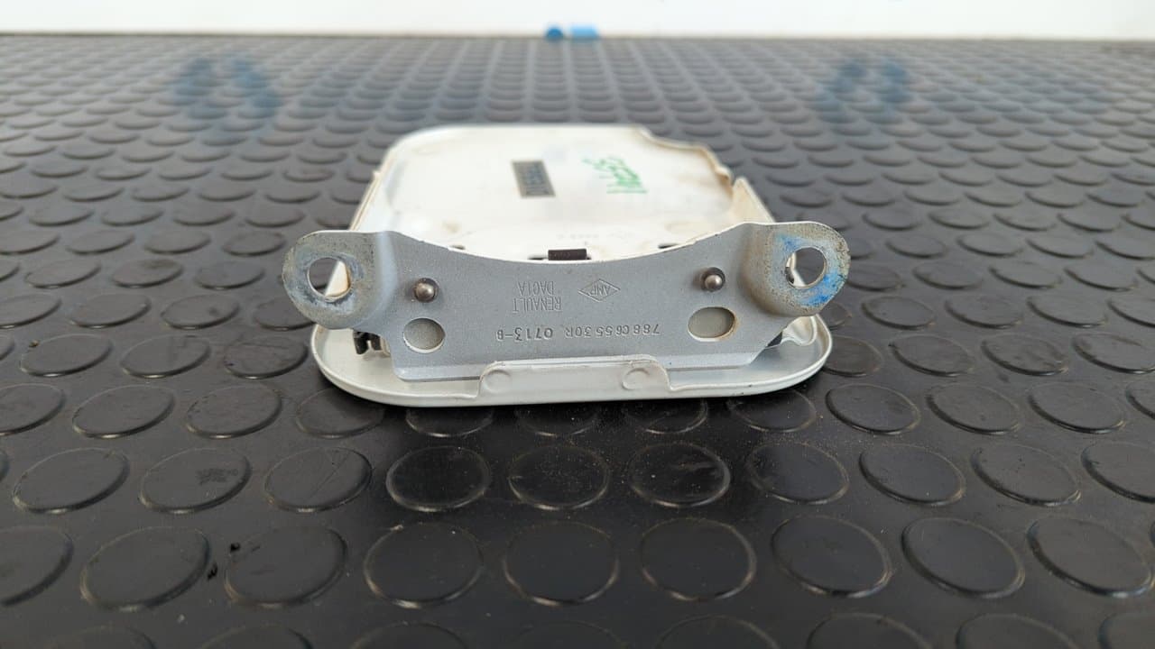 Recambio de TAPA EXTERIOR COMBUSTIBLE para DACIA DOKKER Ambiance K9K 626 referencia OEM IAM 788330558R - BLANCO 3