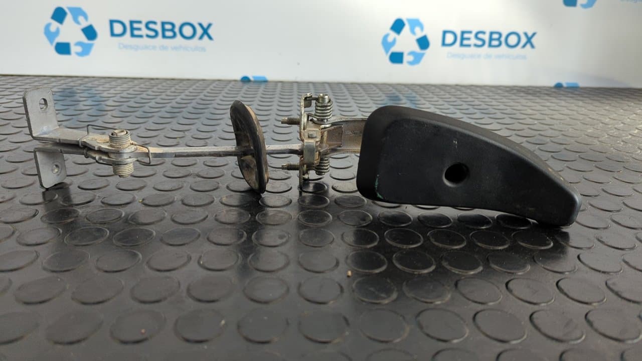 Recambio de RETENEDOR PUERTA IZQUIERDA  para DACIA DOKKER Ambiance K9K 626 referencia OEM IAM 7700308157E - BLANCO