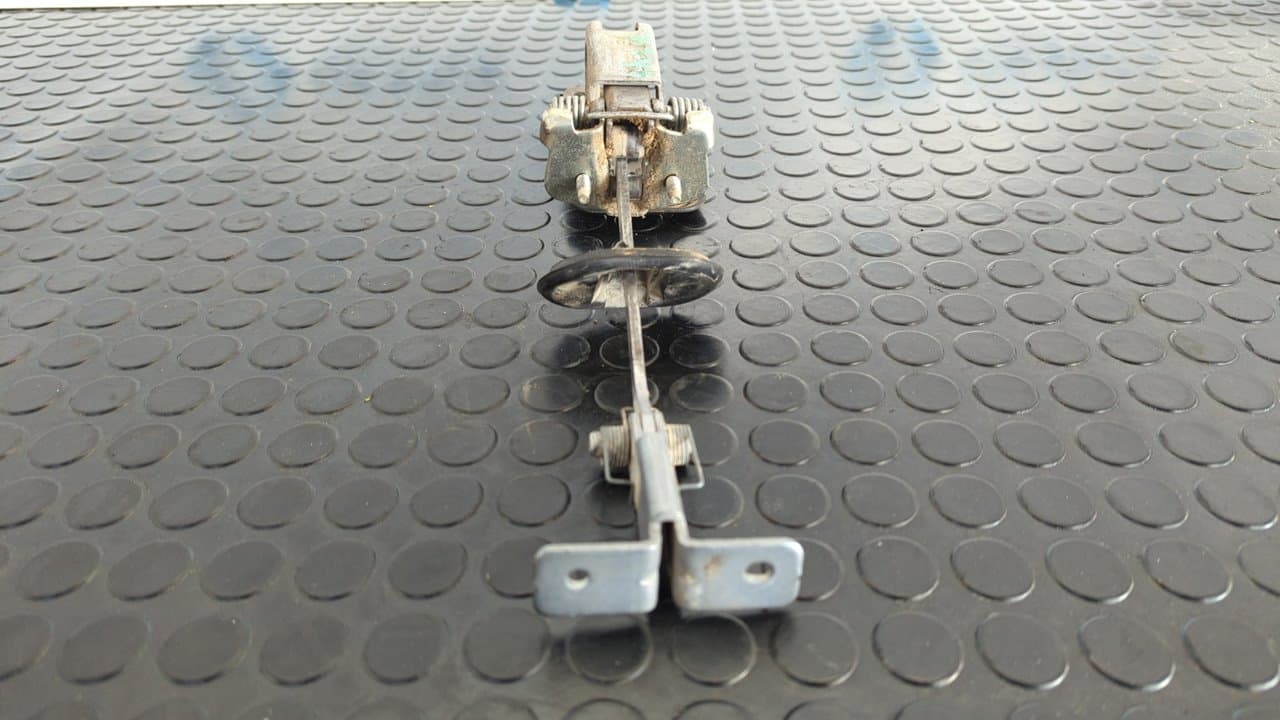 Recambio de RETENEDOR PUERTA IZQUIERDA  para DACIA DOKKER Ambiance K9K 626 referencia OEM IAM 7700308157E - BLANCO 8