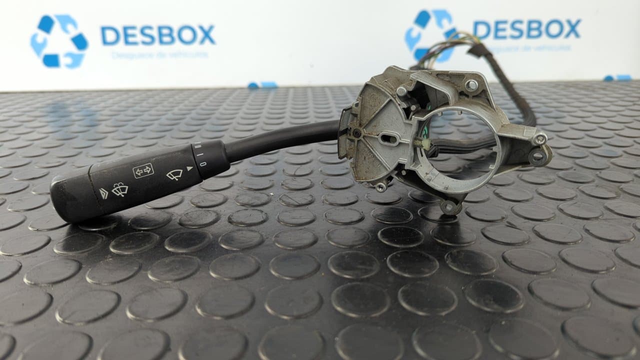 Recambio de MANDO INTERMITENTES para MERCEDES-BENZ CLASE E (W210) FAMILIAR 300 Turbodiesel (210.225) OM606962 referencia OEM IAM 2105400144 - VERDE