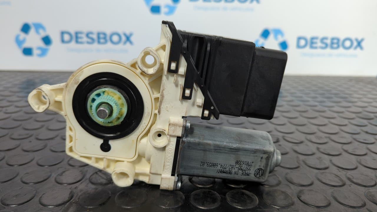 Recambio de MOTOR ELEVALUNAS TRASERO DERECHO para VOLKSWAGEN PASSAT BERLINA (3C2) Advance BKP referencia OEM IAM 1K0959704F - GRIS
