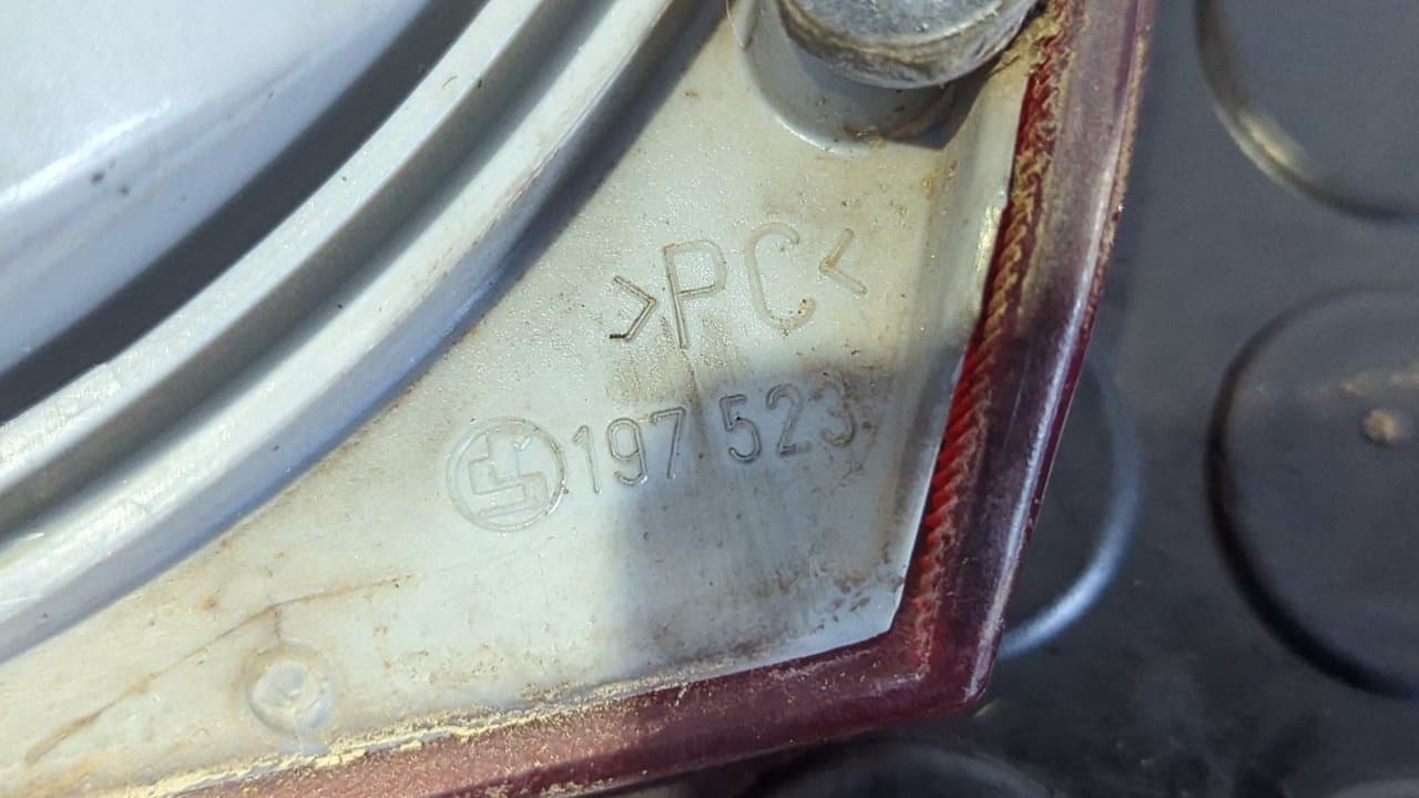 Recambio de PILOTO PORTON IZQUIERDO para MERCEDES-BENZ CLASE E (W210) FAMILIAR 300 Turbodiesel (210.225) OM606962 referencia OEM IAM A2108200964 - VERDE 4