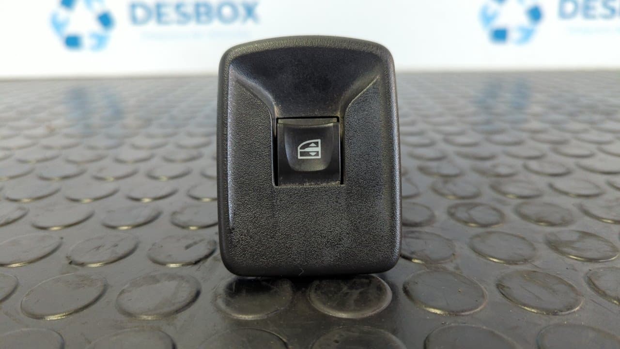 Recambio de MANDO ELEVALUNAS DELANTERO DERECHO para DACIA DOKKER Ambiance K9K 626 - BLANCO