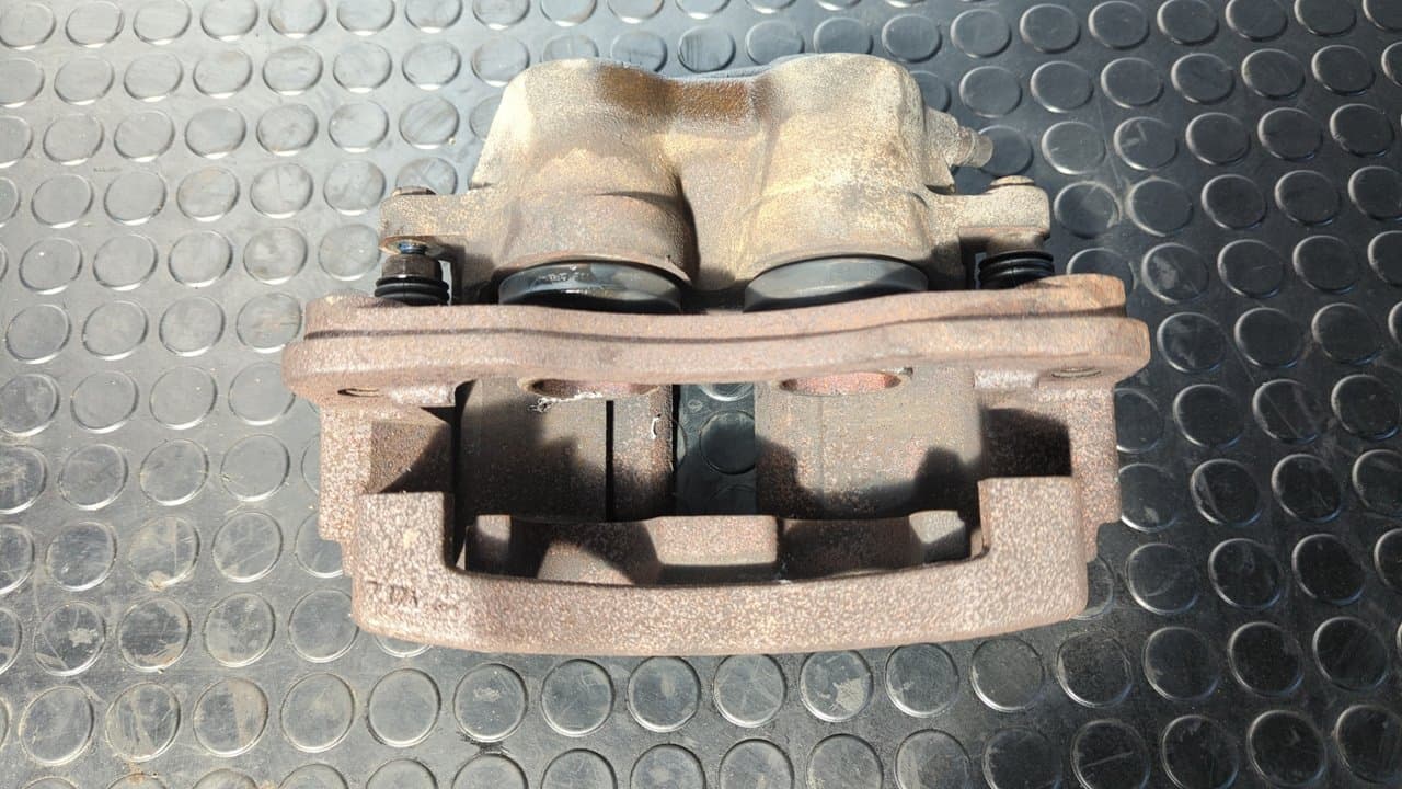 Recambio de PINZA DE FRENO DELANTERA IZQUIERDA para MERCEDES-BENZ SPRINTER (W901,W903) COMBI 310 D   (903.471,472,473)   Techo elevado 602980 referencia OEM IAM A001420868305 - BLANCO 8