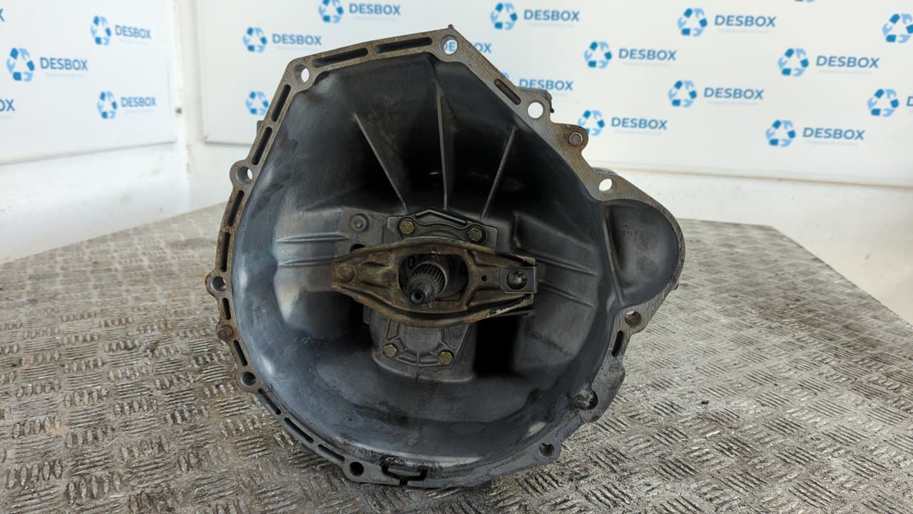 Recambio de CAJA CAMBIOS para MERCEDES-BENZ CLASE C (W202) FAMILIAR 220 T CDI (202.193) 611960 referencia OEM IAM 717466 - GRIS
