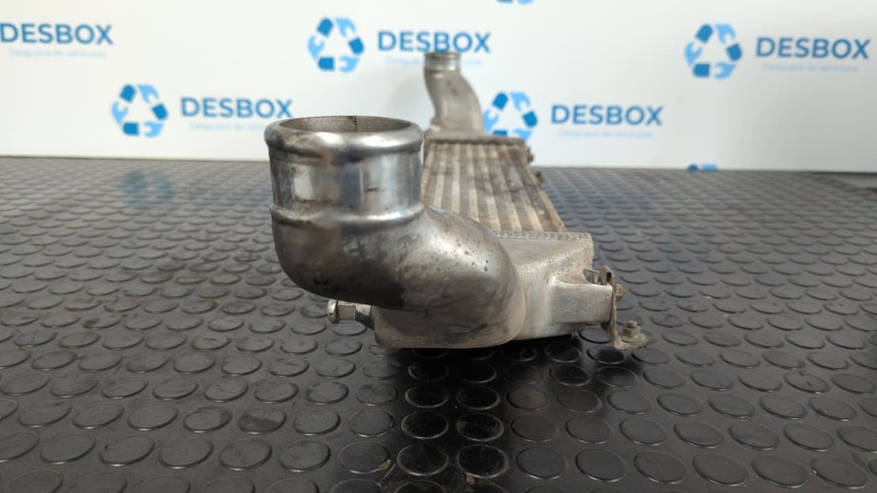 Recambio de INTERCOOLER para MERCEDES-BENZ CLASE C (W202) FAMILIAR 220 T CDI (202.193) 611960 referencia OEM IAM 8ML376723031 - GRIS 2