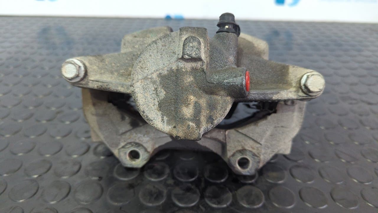 Recambio de PINZA DE FRENO DELANTERA DERECHA para FIAT STILO (192) 1.9 JTD 16V CAT 192A5000 referencia OEM IAM 0204Y01247 - ROJO 2