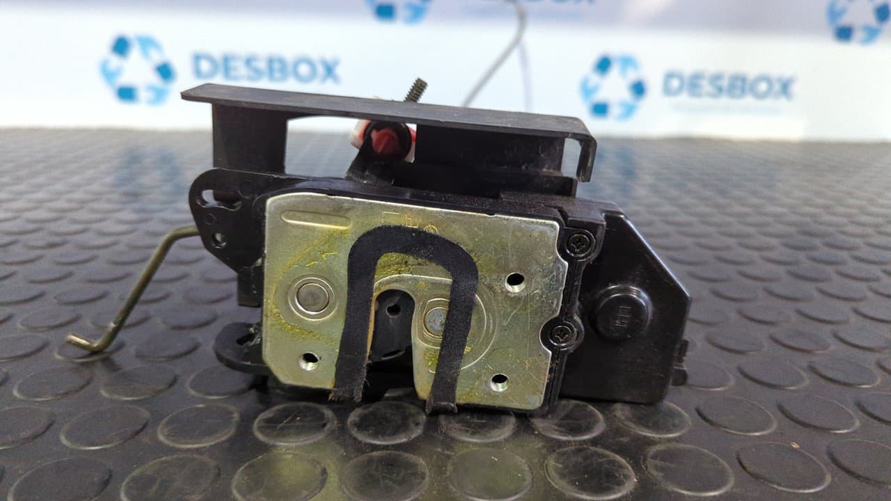 Recambio de CERRADURA PUERTA TRASERA IZQUIERDA para SSANGYONG RODIUS Xdi Deluxe 4WD D27DT referencia OEM IAM   - PLATA 5