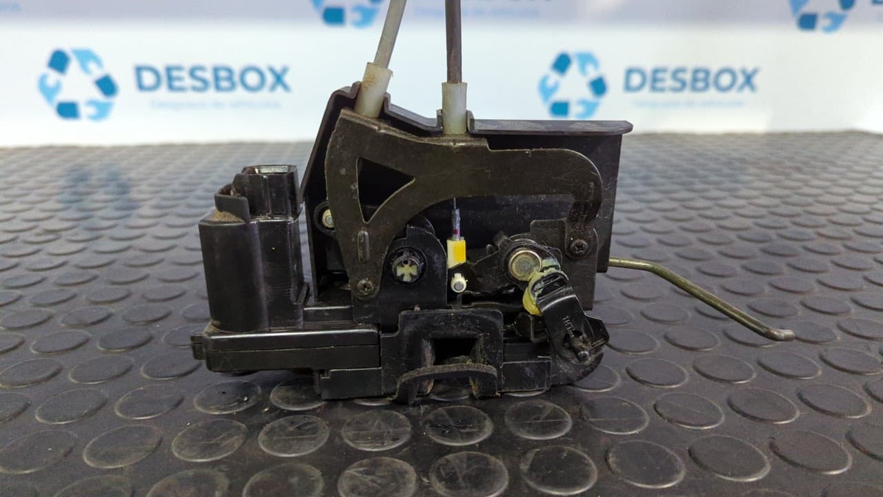 Recambio de CERRADURA PUERTA TRASERA IZQUIERDA para SSANGYONG RODIUS Xdi Deluxe 4WD D27DT referencia OEM IAM   - PLATA 3