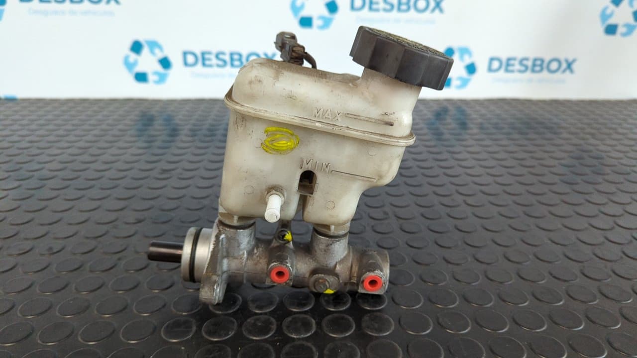 Recambio de BOMBA FRENO para KIA CARENS 2.0 CRDi EX Monovolumen D4EA referencia OEM IAM 0K2FD4340XA  - NEGRO 6