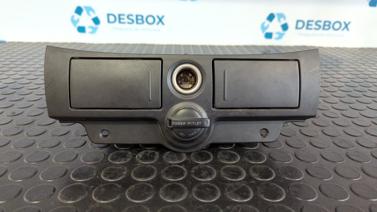 Recambio de NO IDENTIFICADO para SSANGYONG RODIUS Xdi Deluxe 4WD D27DT referencia OEM IAM 7653021000 - PLATA
