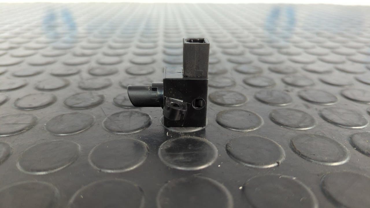Recambio de INTERRUPTOR para SSANGYONG RODIUS Xdi Deluxe 4WD D27DT referencia OEM IAM DF28H - PLATA 5