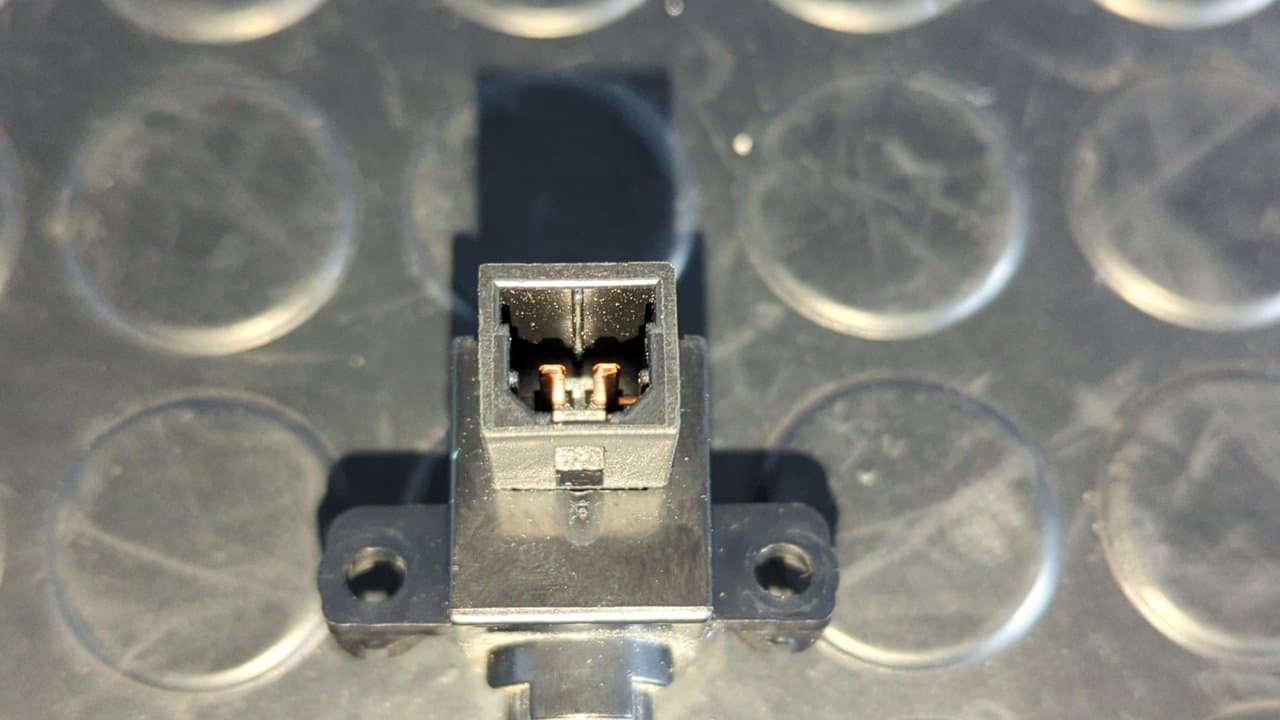 Recambio de INTERRUPTOR para SSANGYONG RODIUS Xdi Deluxe 4WD D27DT referencia OEM IAM DF28H - PLATA 6
