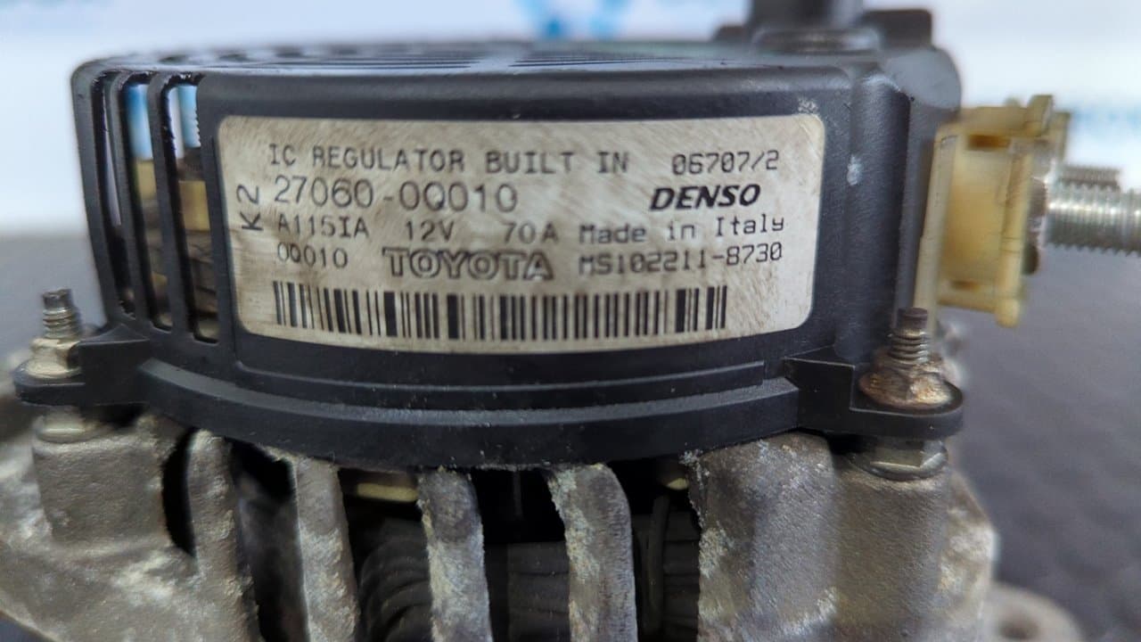 Recambio de ALTERNADOR para TOYOTA AYGO (KGB/WNB) City 1KRFE referencia OEM IAM 270600Q010 - NEGRO 4