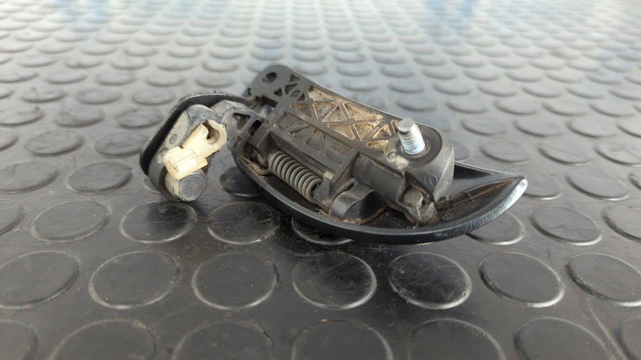 Recambio de MANETA DELANTERA DERECHA para TOYOTA AYGO (KGB/WNB) City 1KRFE - NEGRO 5