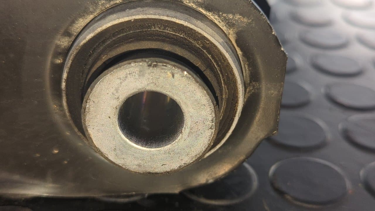 Recambio de BRAZO IZQUIERDO INFERIOR TRASERO para BMW SERIE 4 COUPE (F32) N47D20C referencia OEM IAM 6792541 - GRIS 6