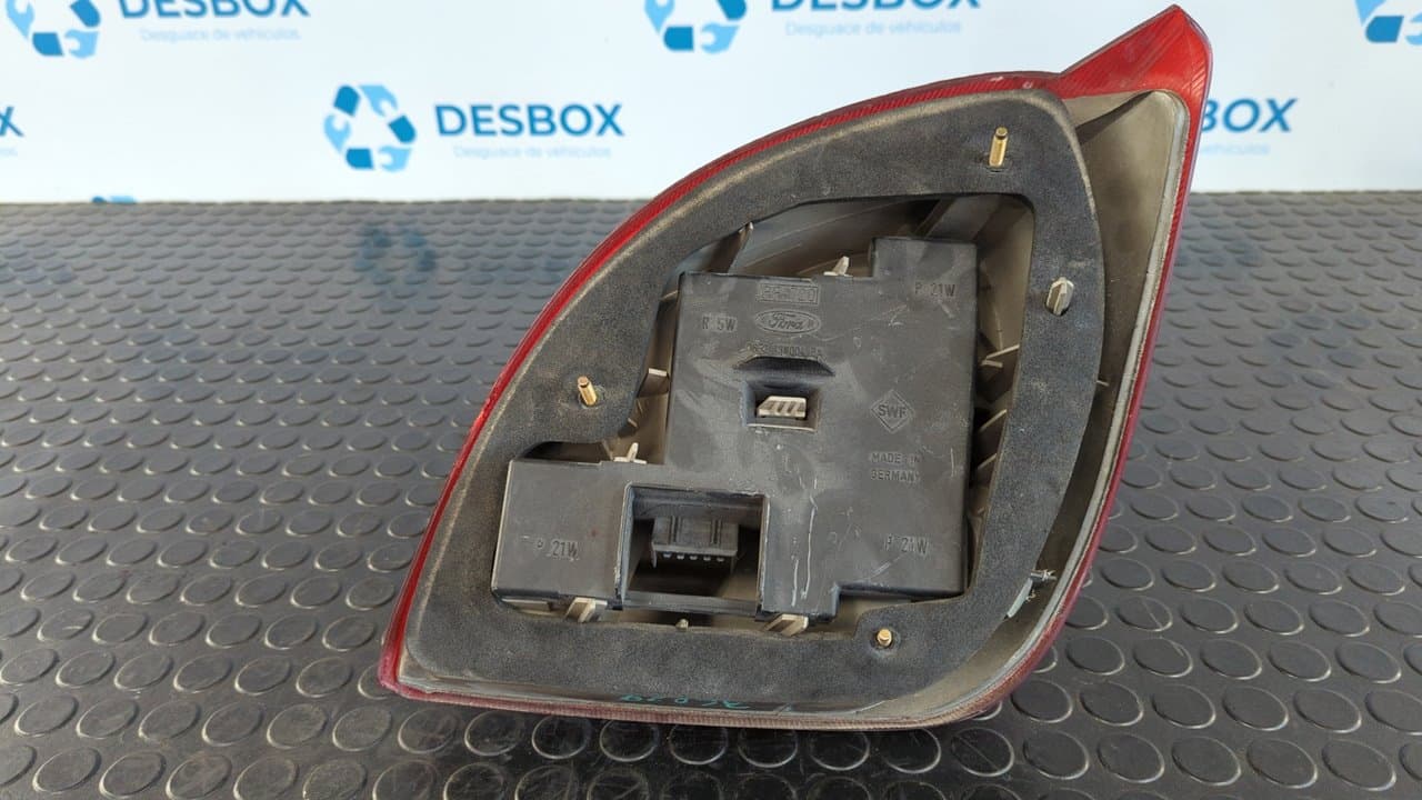 Recambio de PILOTO TRASERO IZQUIERDO para FORD FIESTA BERLINA Básico RTJ referencia OEM IAM 96FG13N004BA - NEGRO 8