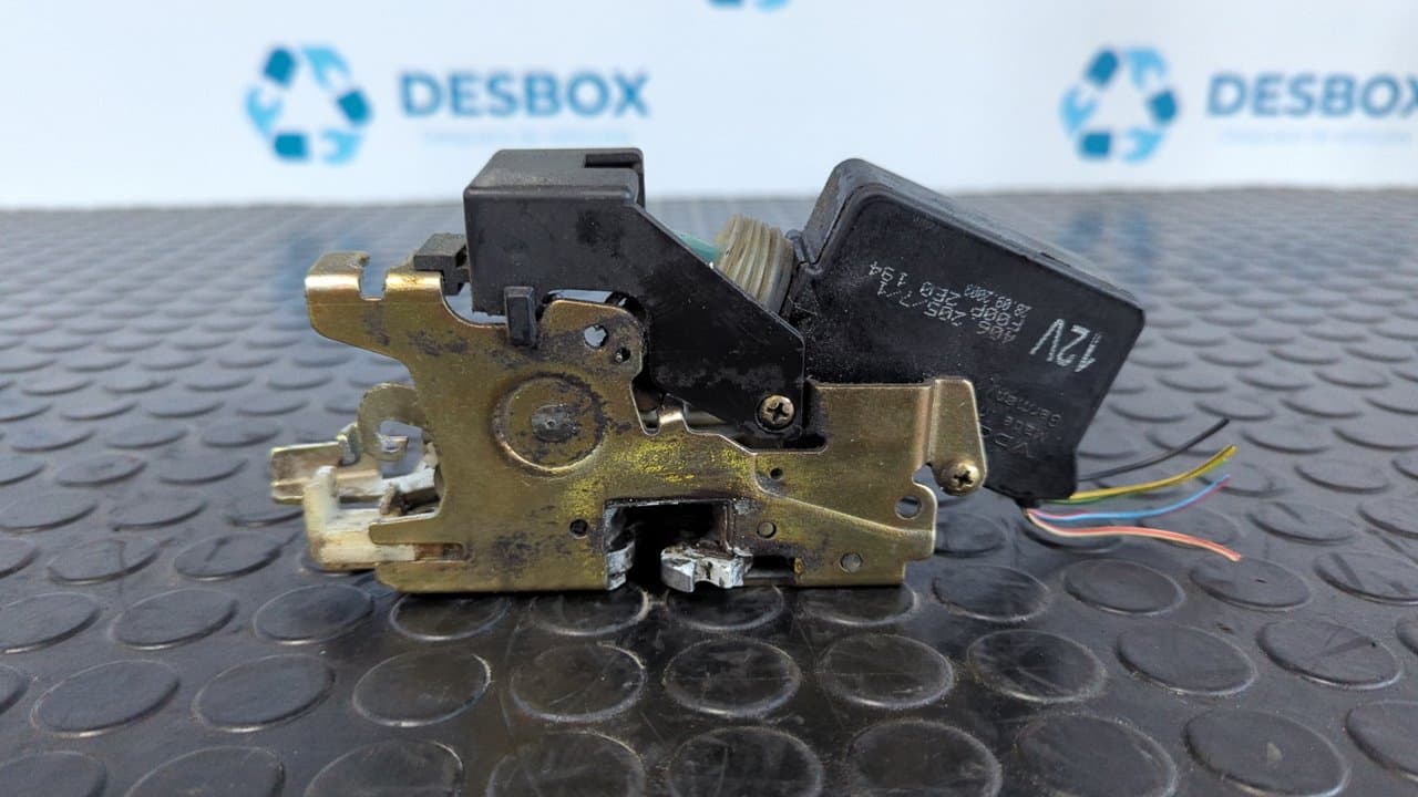 Recambio de CERRADURA PUERTA DELANTERA IZQUIERDA para MERCEDES-BENZ SPRINTER 02.00 -> COMBI 213  CDI   (902.671-672) 611981 referencia OEM IAM 40620571 - BLANCO 7