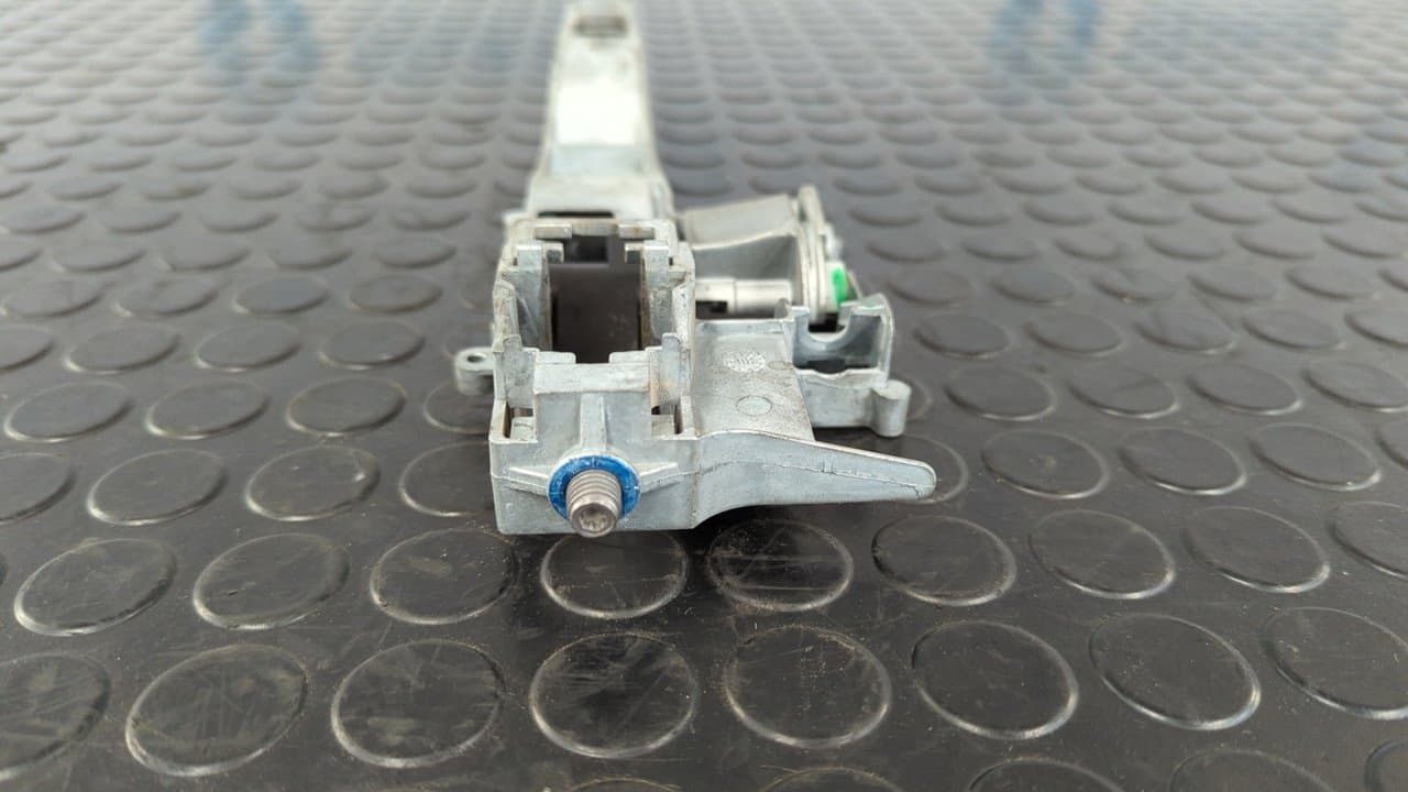 Recambio de MANETA  TRASERA IZQUIERDA para PEUGEOT 207 Urban KFV referencia OEM IAM 9680656680 - GRIS 4
