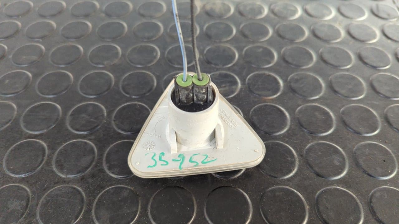 Recambio de PILOTO LATERAL IZQUIERDO para RENAULT KANGOO 1.5 dCi Diesel CAT K9K B8 referencia OEM IAM 8200439492 - BLANCO 2