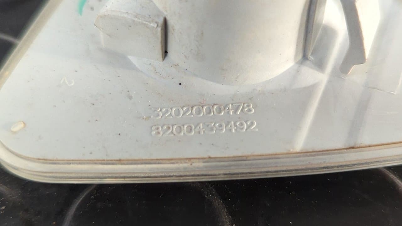 Recambio de PILOTO LATERAL IZQUIERDO para RENAULT KANGOO 1.5 dCi Diesel CAT K9K B8 referencia OEM IAM 8200439492 - BLANCO 4