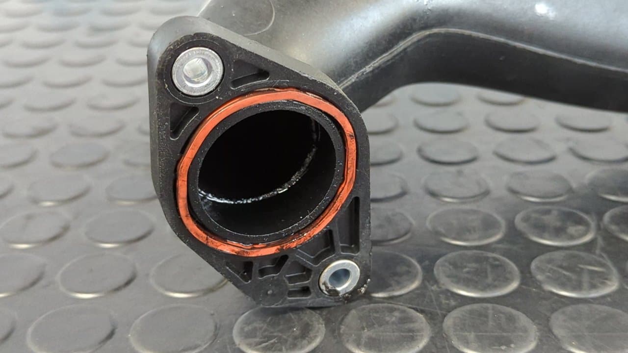 Recambio de TUBO para DACIA DOKKER Ambiance K9K 626 referencia OEM IAM 8200645723 - BLANCO 2