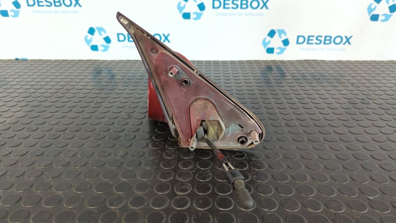 Recambio de RETROVISOR IZQUIERDO para CITROEN XSARA BERLINA 1.9 TD Exclusive DHY referencia OEM IAM 017002 - ROJO 2
