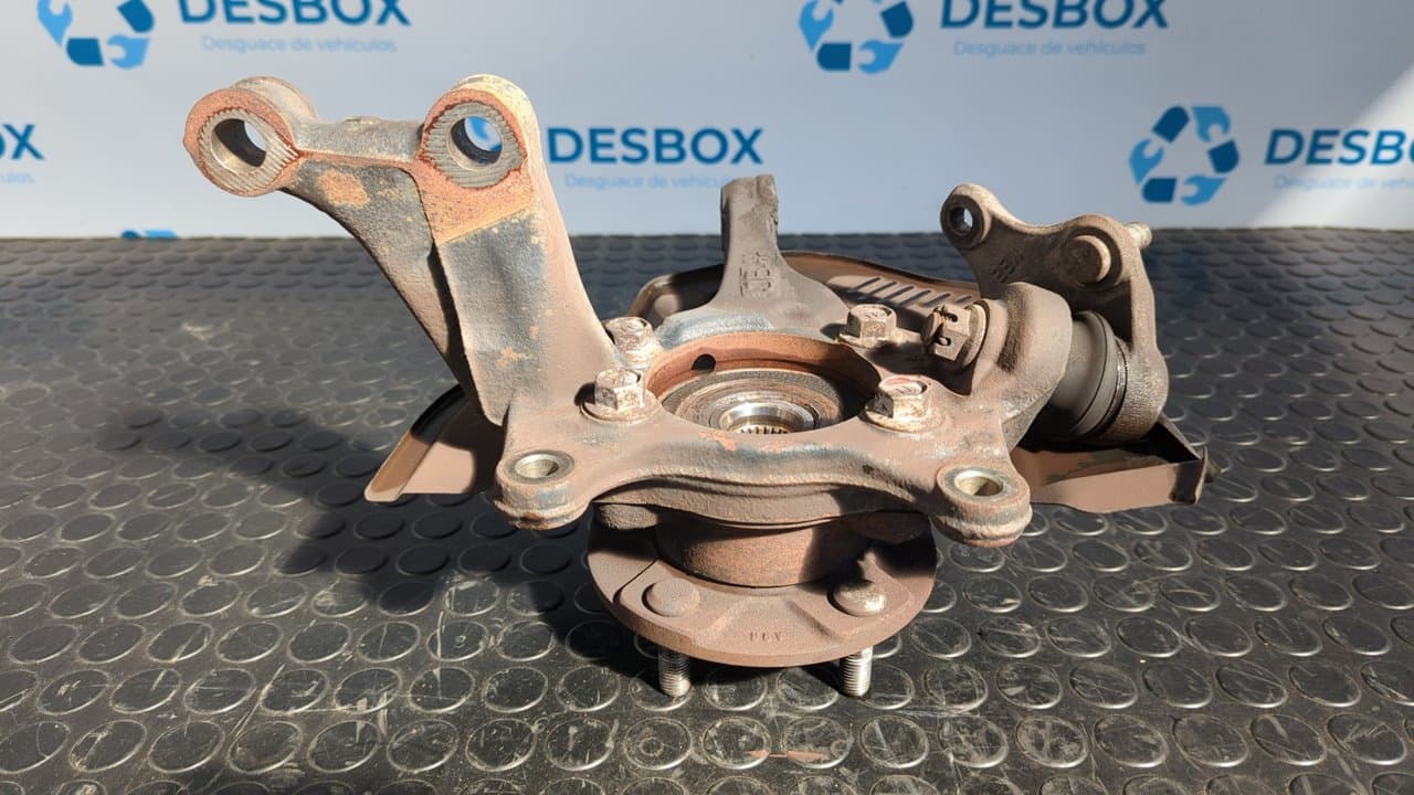 Recambio de MANGUETA DELANTERA DERECHA para TOYOTA AURIS 1ND referencia OEM IAM 43211021  - BLANCO 6