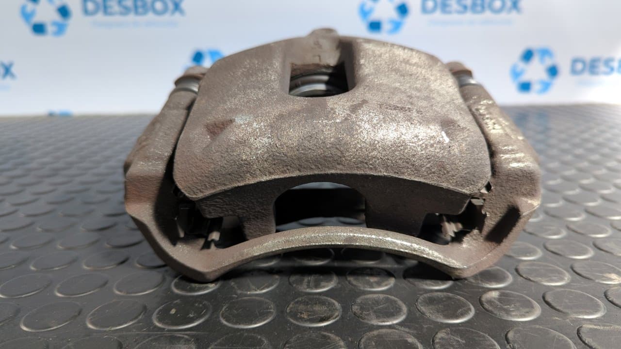 Recambio de PINZA DE FRENO DELANTERA IZQUIERDA para TOYOTA AURIS 1.4 Turbodiesel CAT 1ND referencia OEM IAM Y01985 - BLANCO 2