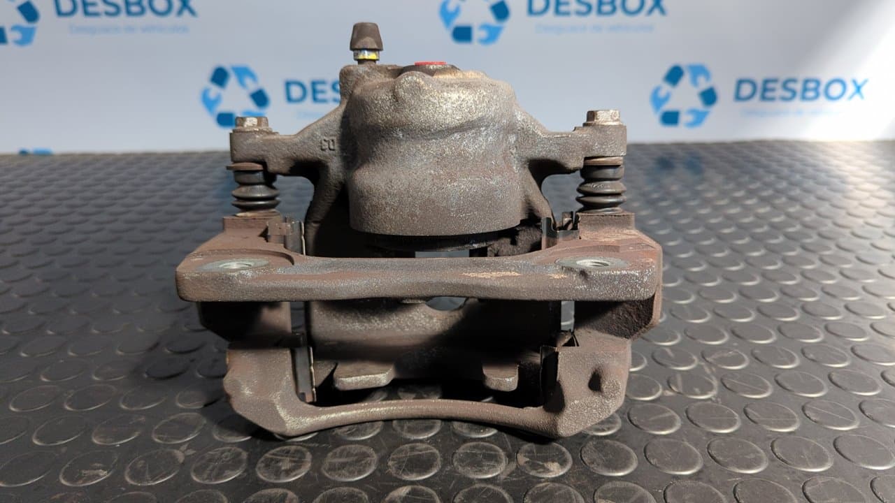 Recambio de PINZA DE FRENO DELANTERA IZQUIERDA para TOYOTA AURIS 1.4 Turbodiesel CAT 1ND referencia OEM IAM Y01985 - BLANCO 5