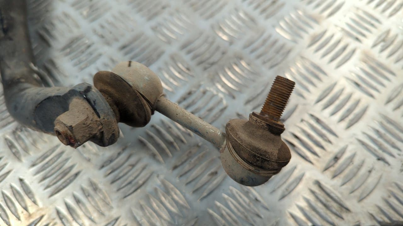 Recambio de BARRA ESTABILIZADORA DELANTERA para MITSUBISHI MONTERO (V80/V90) 4M41 - GRIS 2