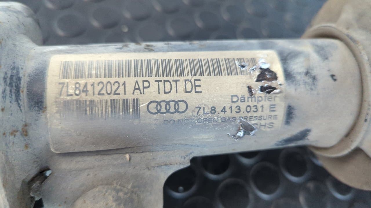Recambio de AMORTIGUADOR DELANTERO IZQUIERDO para AUDI Q7 (4L) BUG referencia OEM IAM 7L8412021 AP 2