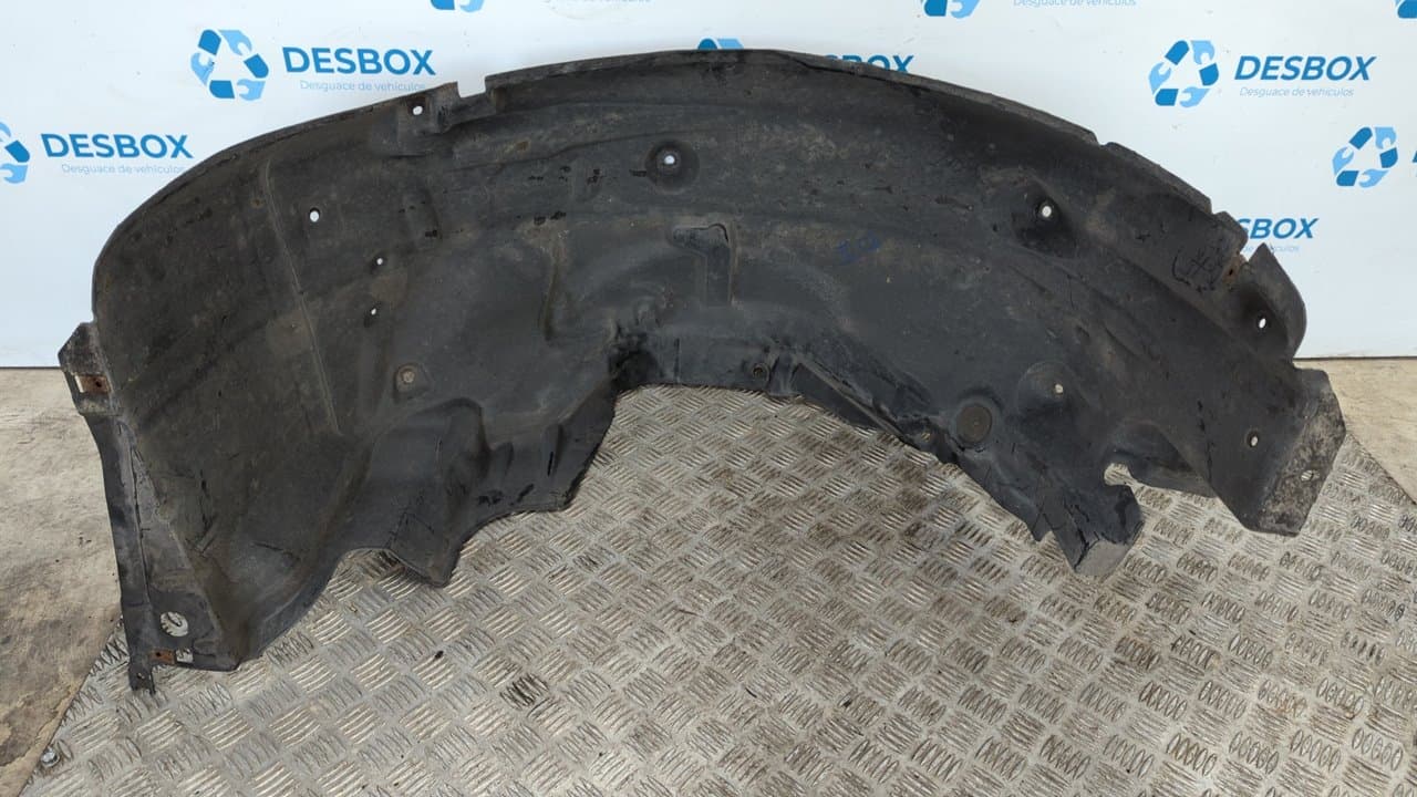 Recambio de PASO RUEDA IZQUIERDO  para LAND ROVER RANGE ROVER SPORT 306DT referencia OEM IAM AH32166563AA - BLANCO 3