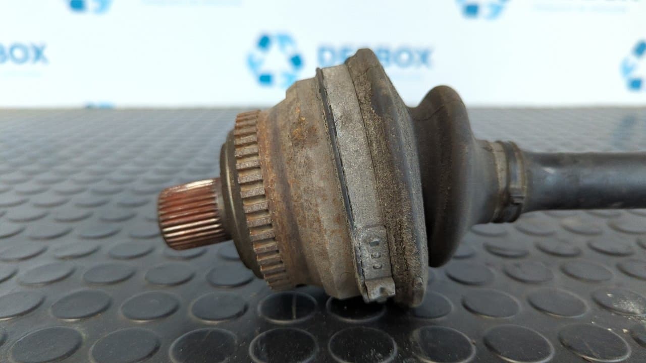 Recambio de TRANSMISION TRASERA DERECHA para AUDI A4 AVANT (B5) 2.5 V6 24V TDI AFB referencia OEM IAM 8A0501203J - NEGRO 2